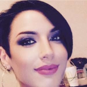 Meet your Posher, Samantha